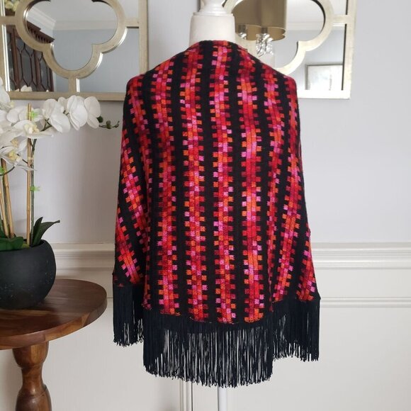 Vintage Handwoven Boho Scarf Cape Wrap Vibrant Geometric Pattern & Black Fringe - Picture 9 of 15